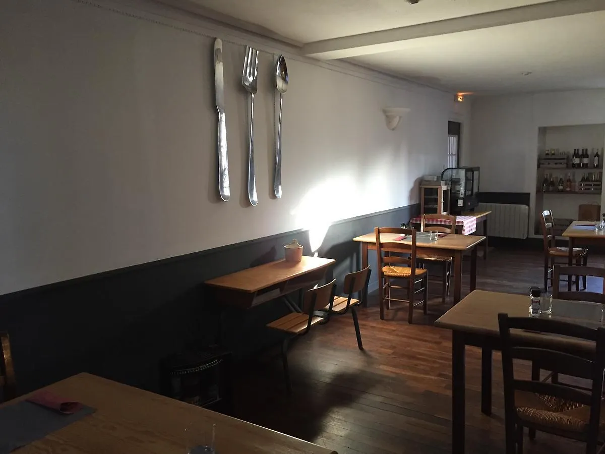 Inn Auberge Du Pont Cerilly  France